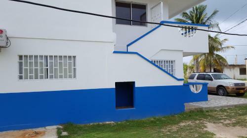 Hostal Lucillee's Lodging