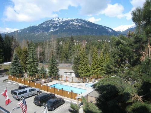 Hotel Tantalus Resort Lodge