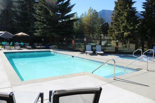 Hotel Tantalus Resort Lodge