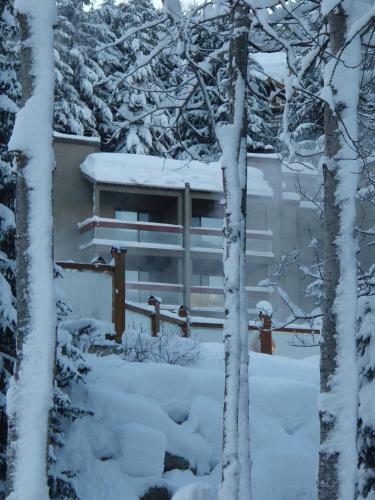 Hotel Tantalus Resort Lodge