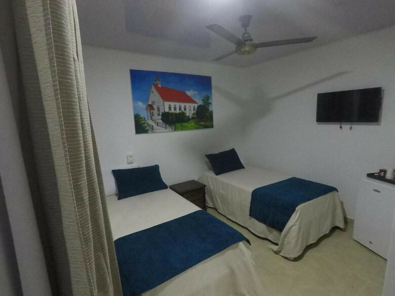 Hotel Hostal Olas
