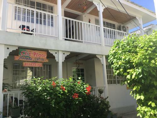 Cli�s Place Posada Nativa