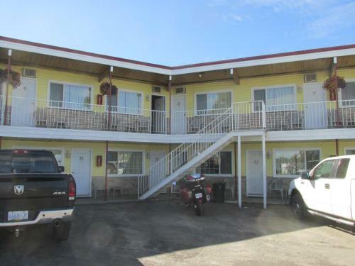 Traveller Motel