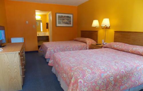 Motel Mcmurray Inn