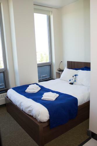 University Of Lethbridge Lux Hotel