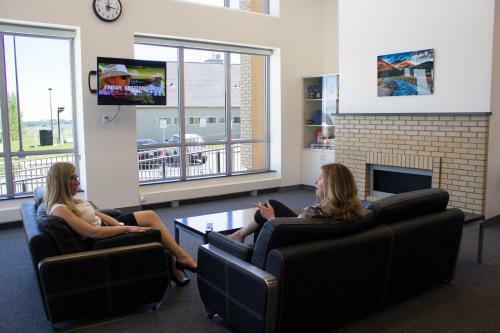 University Of Lethbridge Lux Hotel