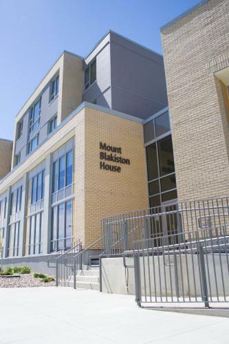 University Of Lethbridge Lux Hotel