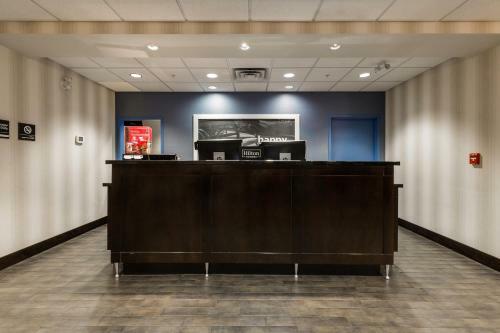 Hotel Hampton Inn & Suites By Hilton Lethbridge