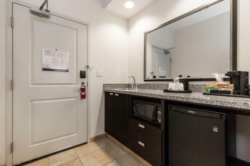 Hotel Hampton Inn & Suites By Hilton Lethbridge