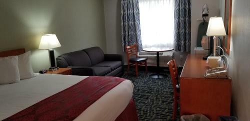 Surestay Plus Hotel By Best Western Lethbridge