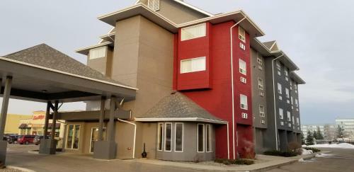 Surestay Plus Hotel By Best Western Lethbridge