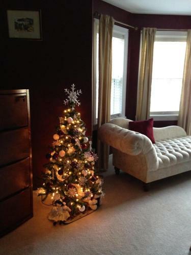 Snowflake Manor Bed & Breakfast