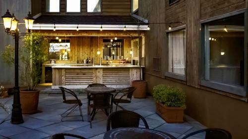 Hotel Hearthstone Inn Sydney