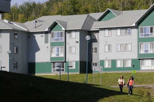 Hotel Residences At University Of Northern Bc