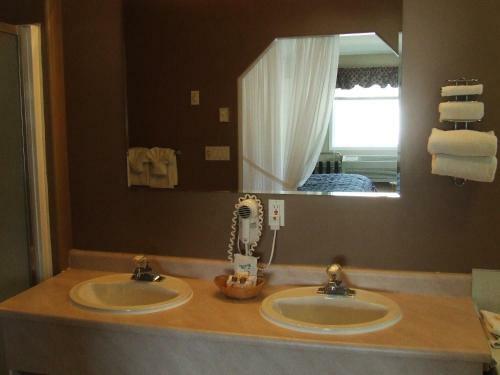 Ponderosa Motor Inn