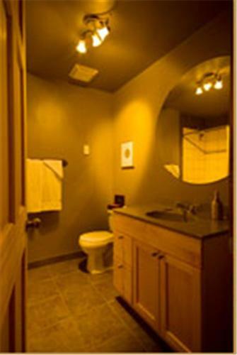 Mount 7 Guesthouse And B&B