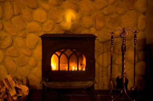 Mount 7 Guesthouse And B&B