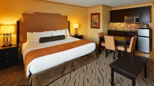 Hotel Prestige Inn Golden