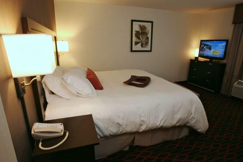 Hotel Hampton Inn & Suites Red Deer