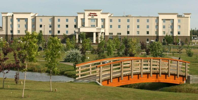 Hotel Hampton Inn & Suites Red Deer