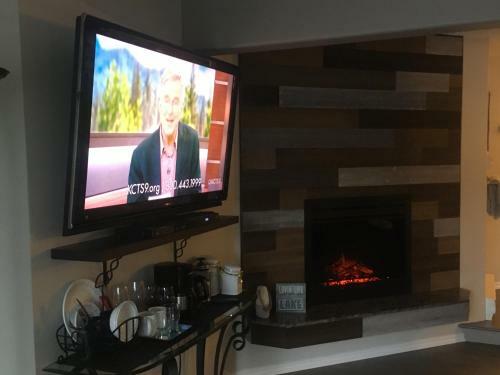 Long Lake Waterfront Bed And Breakfast