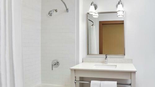 Hotel Four Points By Sheraton Regina