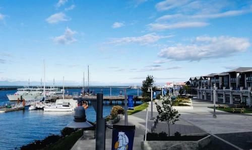 Richmond Cannery Lodge
