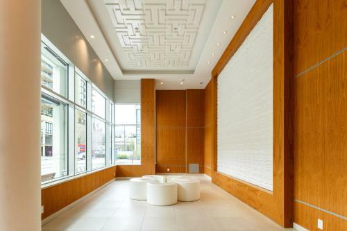 Apartamento Pristine 2bdr 2ba Condominum In Richmond Centre