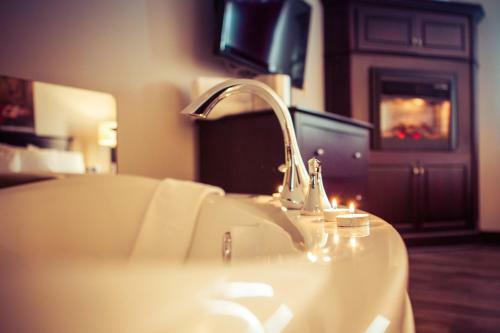 Hotel Monastery Spa & Suites