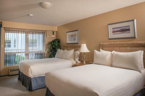 Hotel Hilltop Inn - Salmon Arm