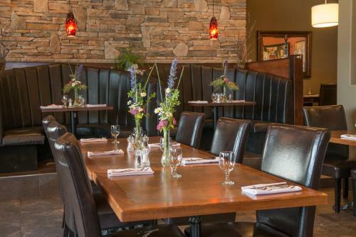 Hotel Hilltop Inn - Salmon Arm