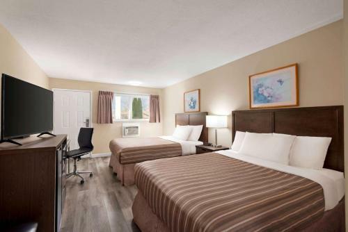 Hotel Travelodge By Wyndham Salmon Arm Bc