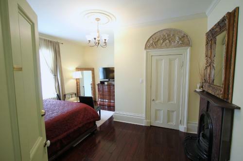 Hostal The Rendell Shea Manor