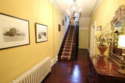 Hostal The Rendell Shea Manor