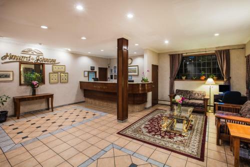 Hotel Howard Johnson By Wyndham Victoria