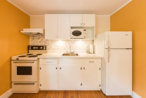 Hostal Ocean Island Suites