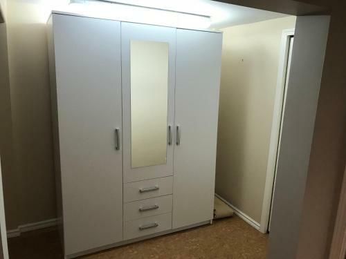 Lower Level Maplewood Suite