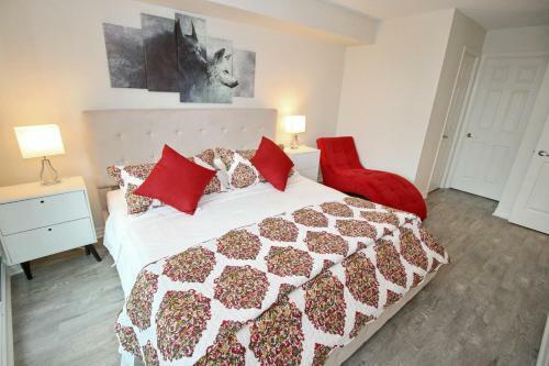 Luxury 3 Br Dt Apartment Toronto, On, Canada