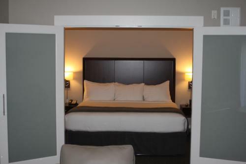 Capital City Center Hotel