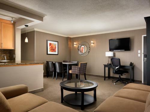Best Western Plus Inner Harbour Hotel