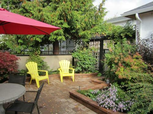 Bed & Breakfast Heathergate Cottage And Suites