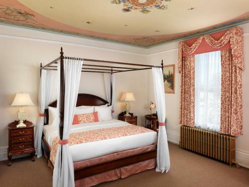 Hotel Pendray Inn And Tea House