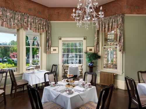 Hotel Pendray Inn And Tea House
