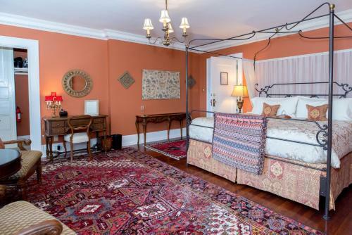 Villa Marco Polo Bed And Breakfast Inn