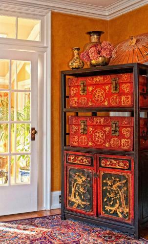 Villa Marco Polo Bed And Breakfast Inn