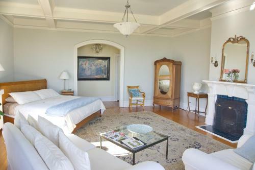 Bed & Breakfast Fairholme Manor Inn