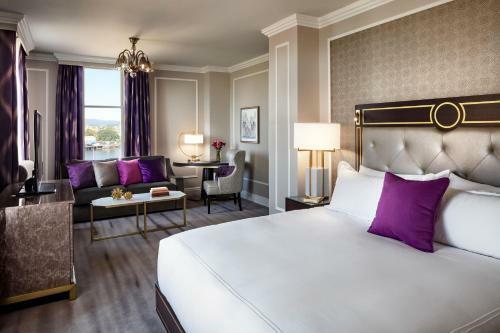 Fairmont Empress Hotel