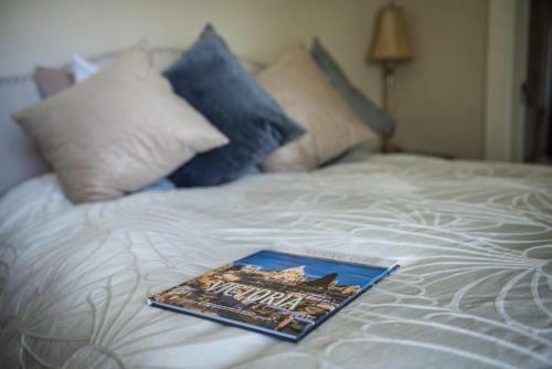 Bed & Breakfast Oak Bay Guest House