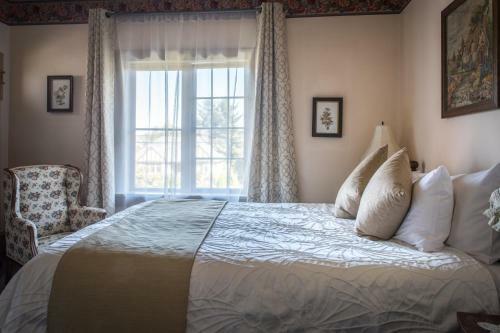 Bed & Breakfast Oak Bay Guest House