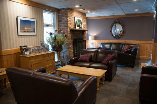 Posada Coast High Country Inn